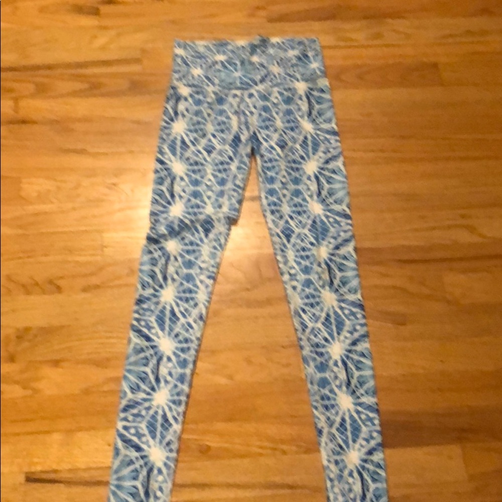 Wolven brand leggings